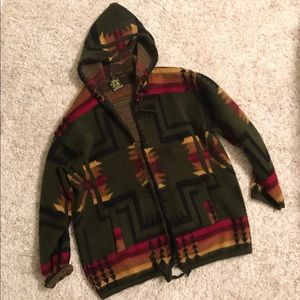 Men’s Large Tejidos Ruminahui Hooded Jacket